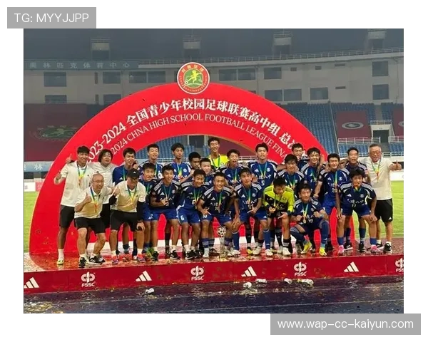 足球联赛青少年专项赛吸引本地媒体关注，青少年校园足球联赛规程